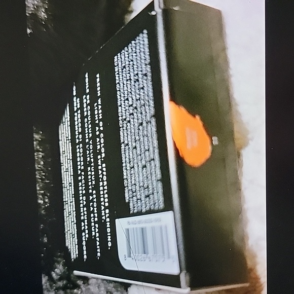 New Fenty Beauty Cheeks Out Freestyle Cream Blush  Peach Face - Picture 4 of 12